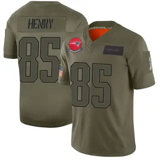 New England Patriots Men's Hunter Henry Limited 2019 Salute to Service Jersey - Camo